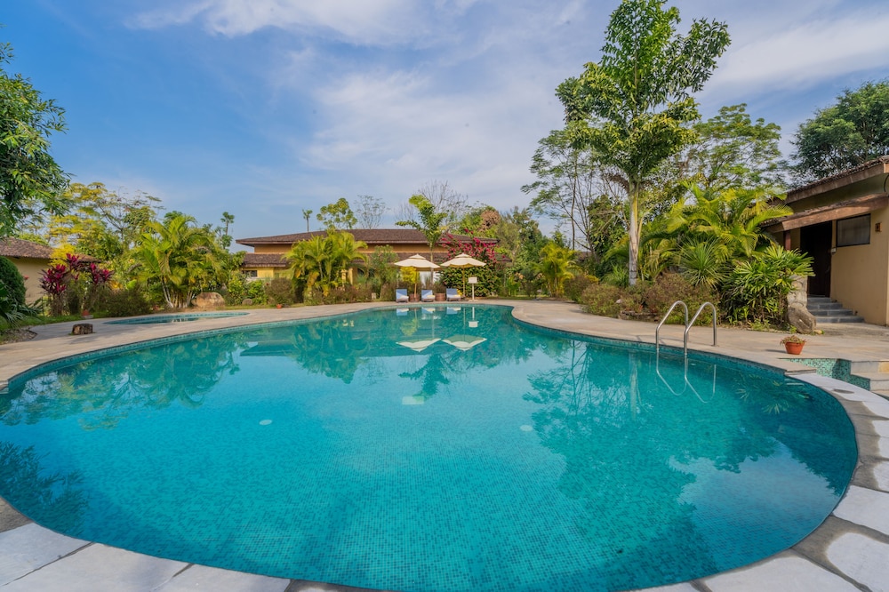 Jungle Villa Resort Chitwan in Jagatpur