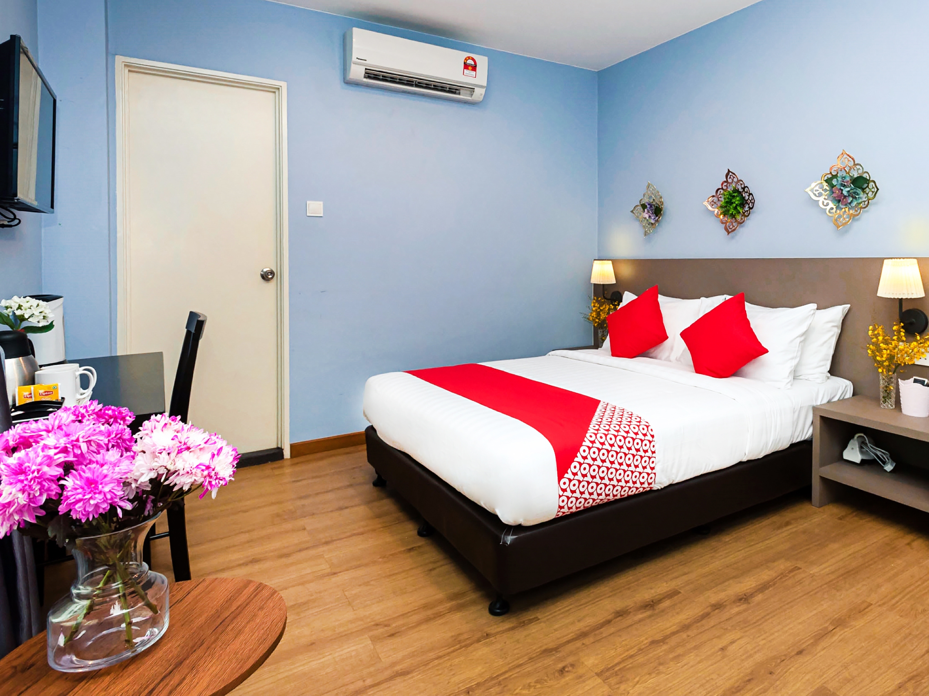 Dk Hotel 26/40