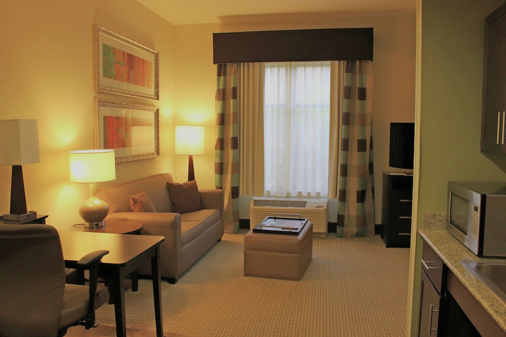 Homewood Suites Victoria 47/81