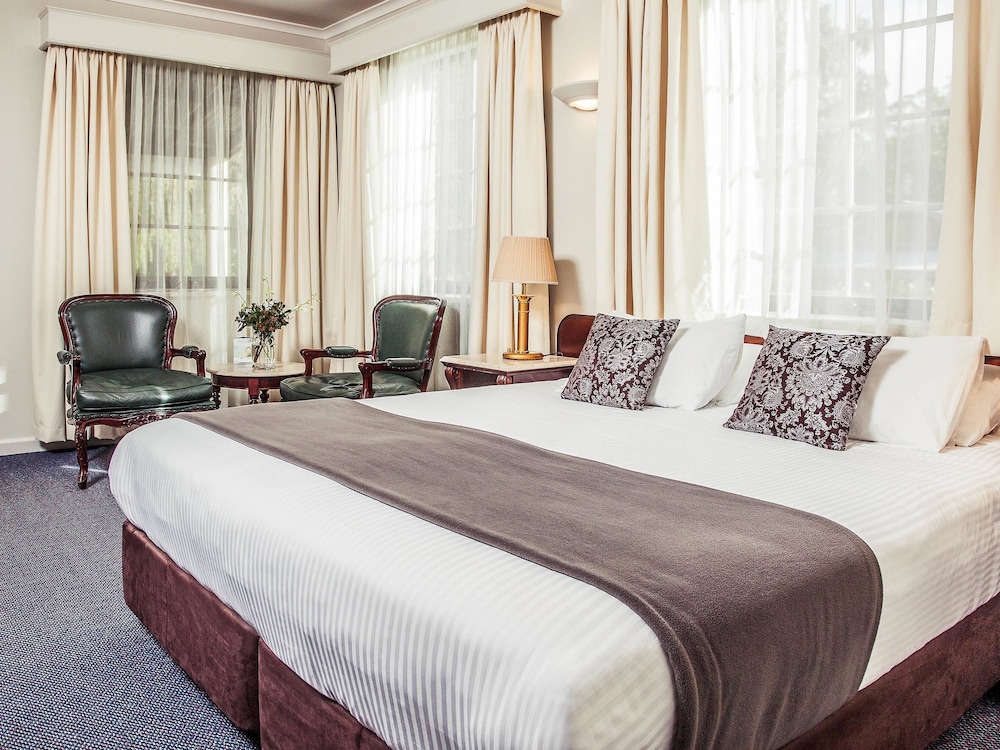 Mercure Ballarat Hotel and Convention Centre 24/70