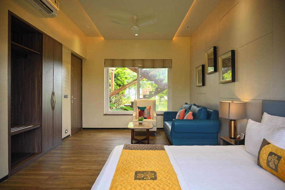 Mastiff Select Riveria Resort, Igatpuri Road, Nashik 28/61