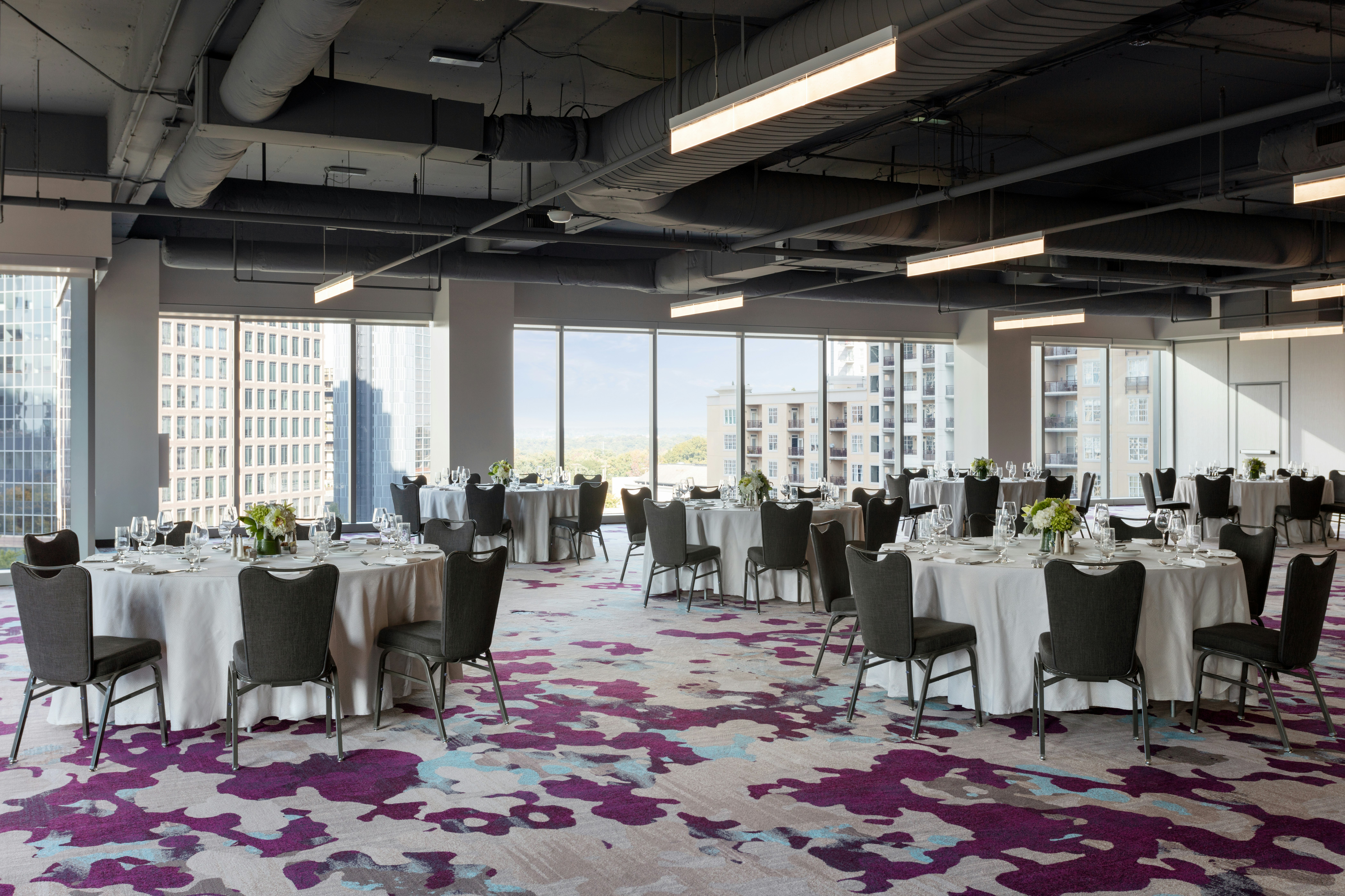 Loews Atlanta Hotel 41/83