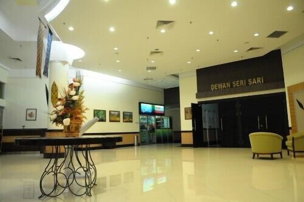 Hotel Seri Malaysia Lawas 14/58