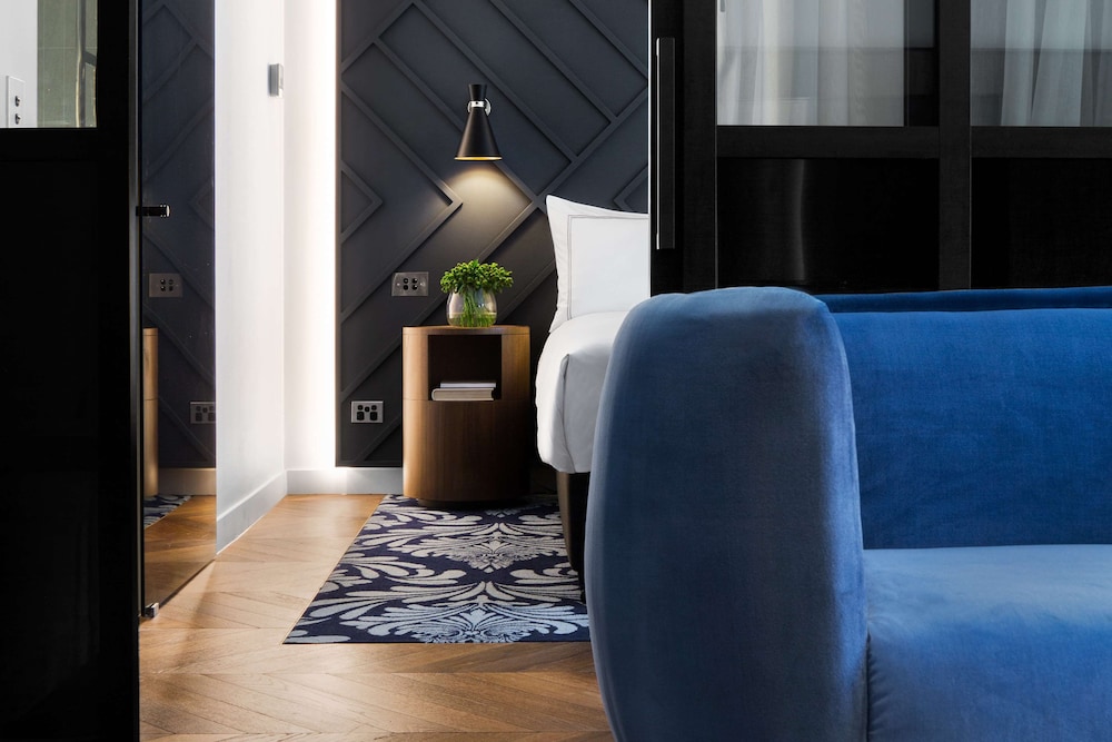 West Hotel Sydney Curio Collection By Hilton 21/80