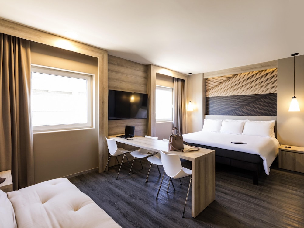 Ibis Torreon 13/49