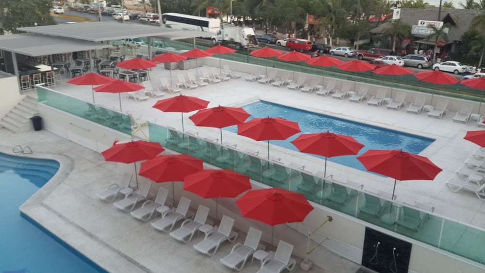 We Hotel Acapulco 49/57