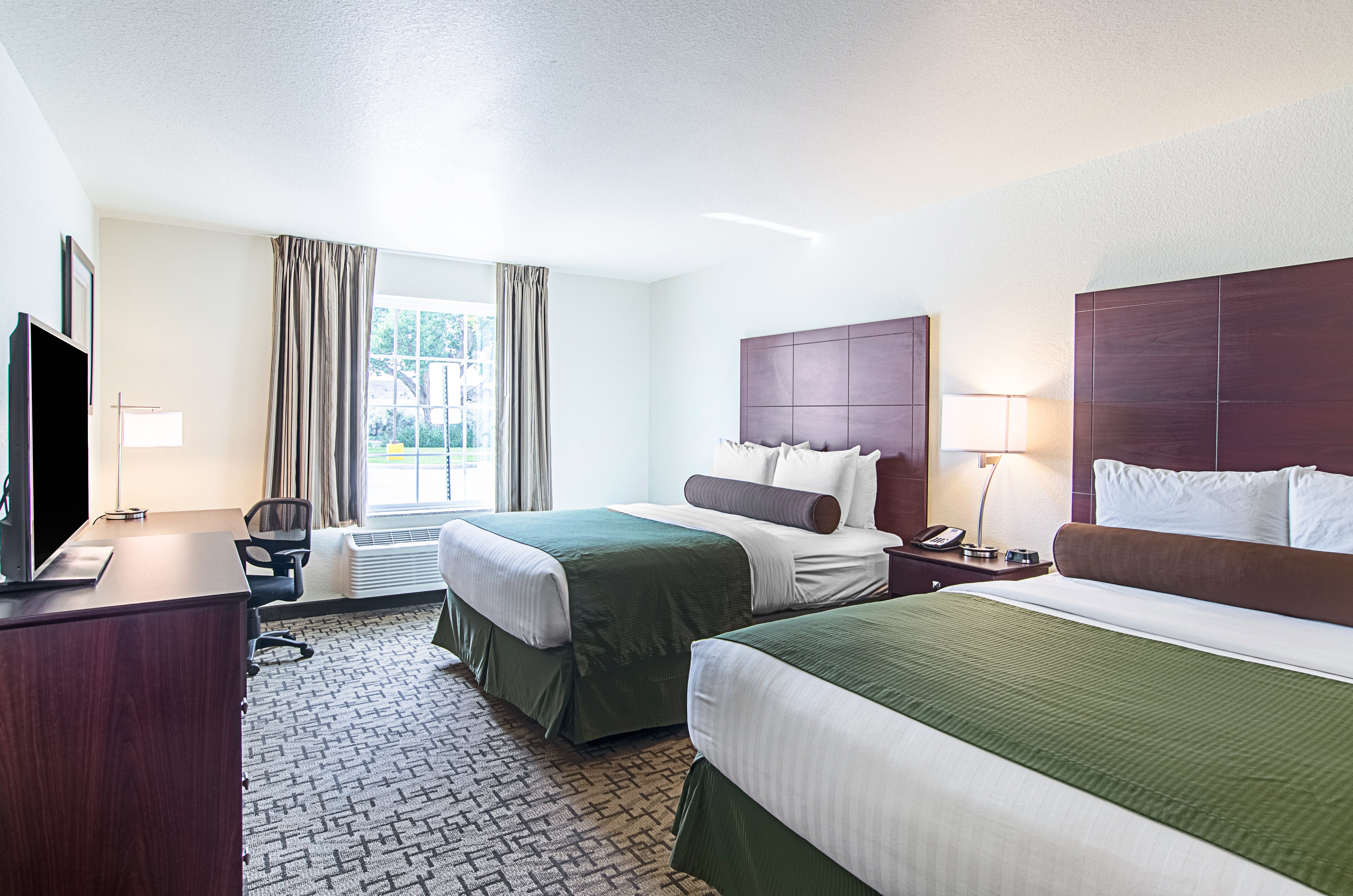 Cobblestone Inn & Suites - Guernsey 8/57