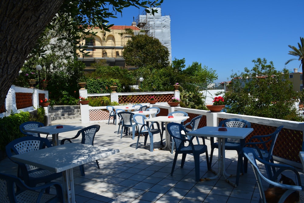 VILLA PANORAMICA 51/68