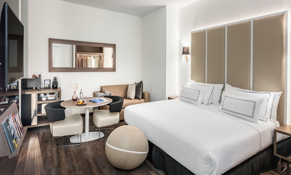 Melia Madrid Serrano 16/71