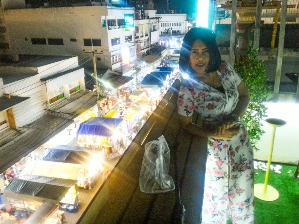 Hua Hin Night Market Hostel 54/64