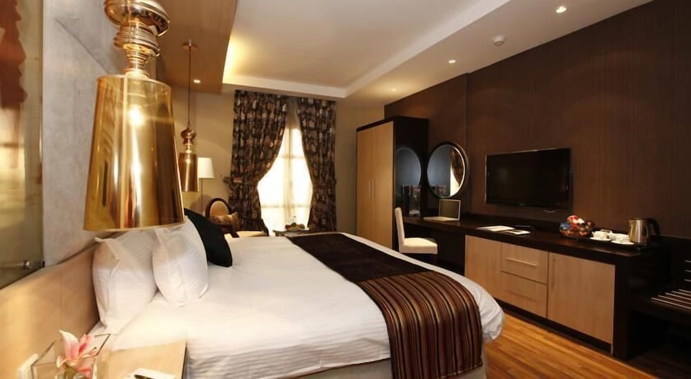 جراند بلازا الرياض(Grand Plaza Hotel - Takhasosi) 15/50