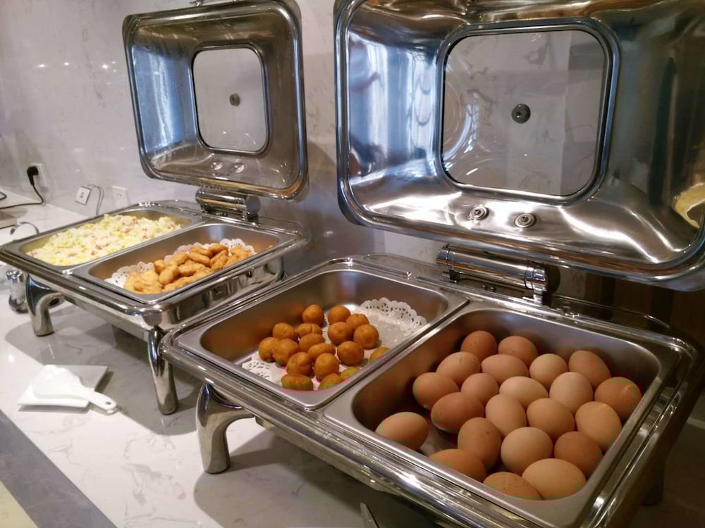 HOLIDAY INN EXPRESS WEIHAI ECONOMIC ZONE 47/54