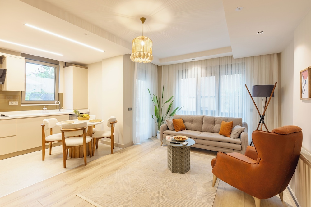LOS Suites 34/50