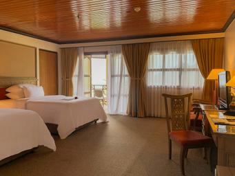 Hilltop Seaview Deluxe Twin