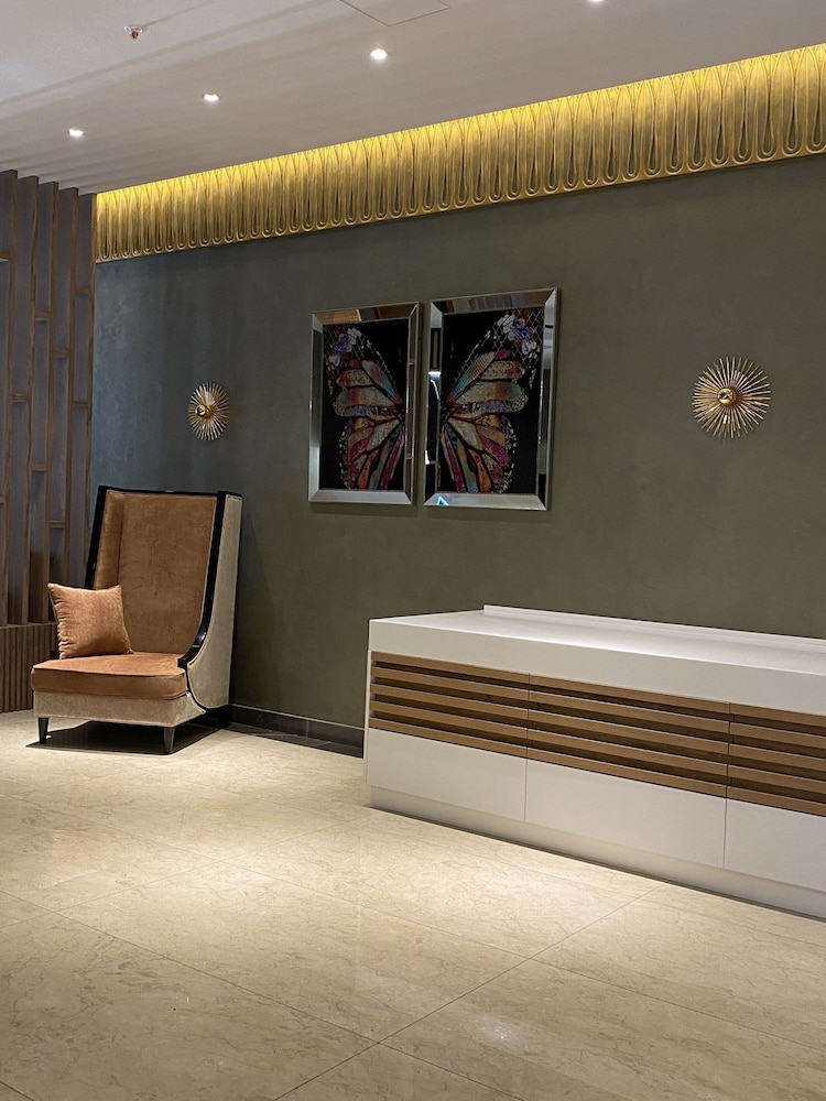 Lobby at Marjan Plaza Hotel, TBILISI