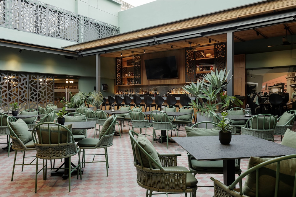 Origen 438 Luxury Boutique Hotel 45/57