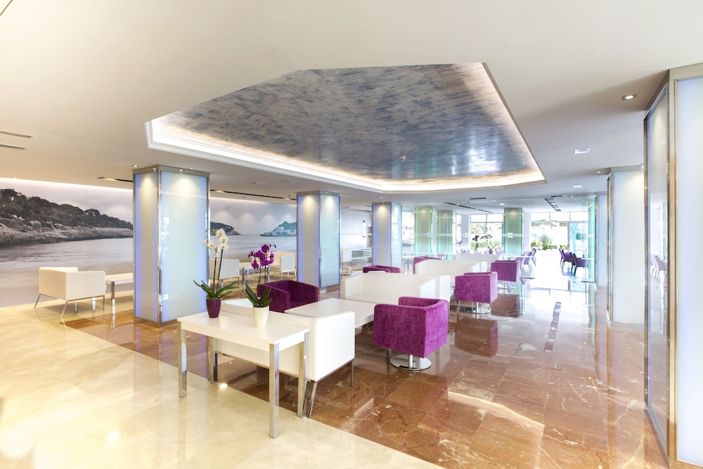 Agua Beach Hotel - Adults Only 57/66