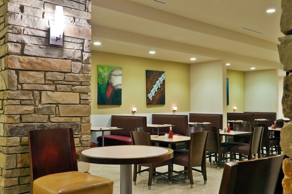 Holiday Inn Killeen - Fort Hood 54/76