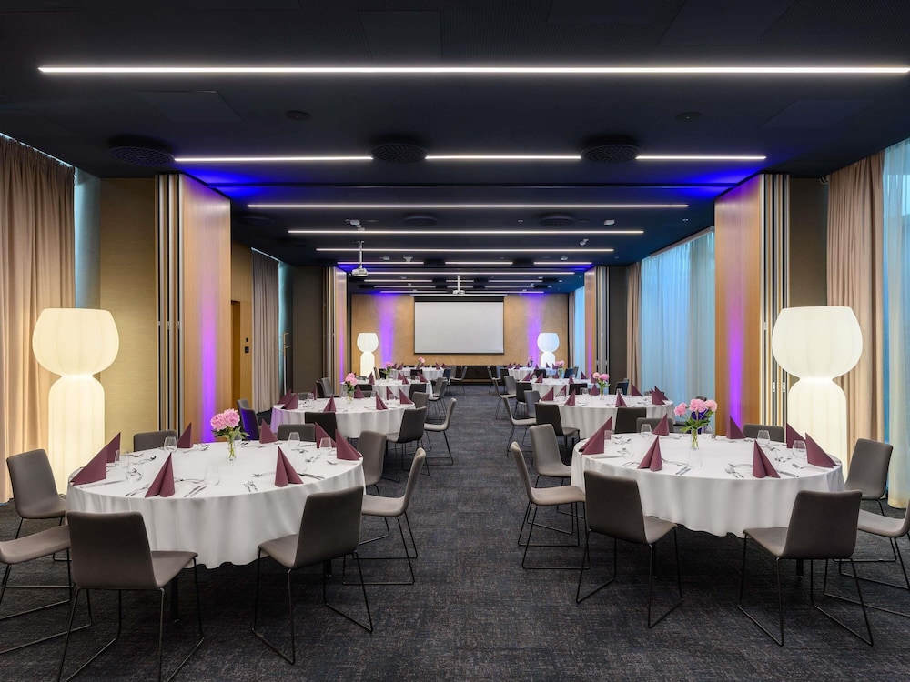 Mercure Debrecen Hungary 42/49