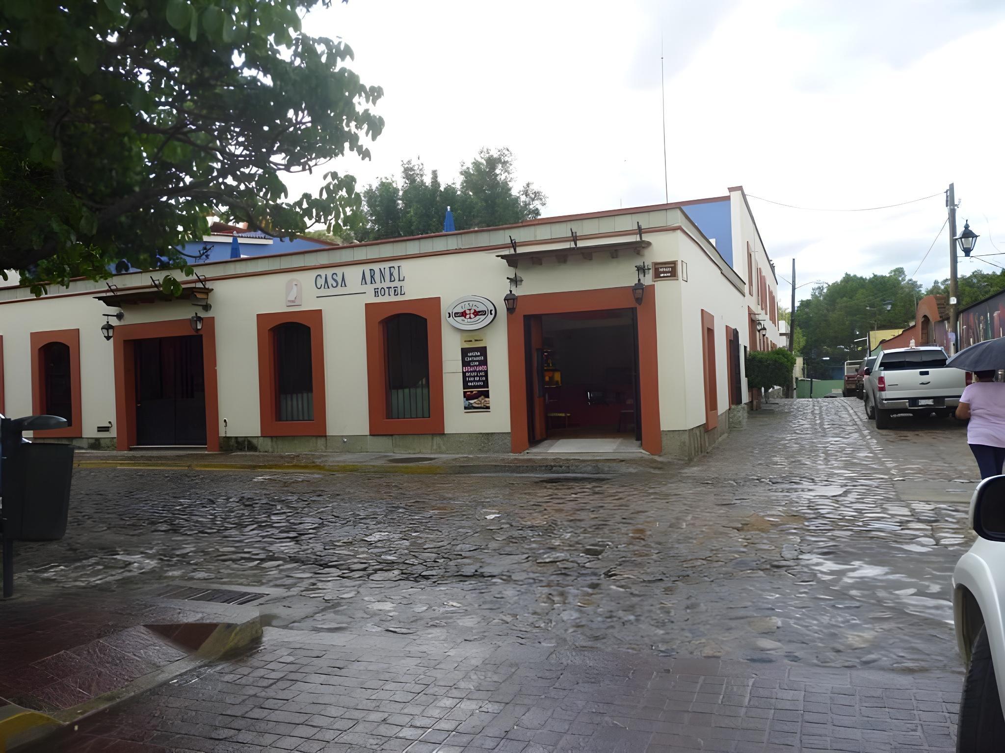 Casa Arnel 4/40