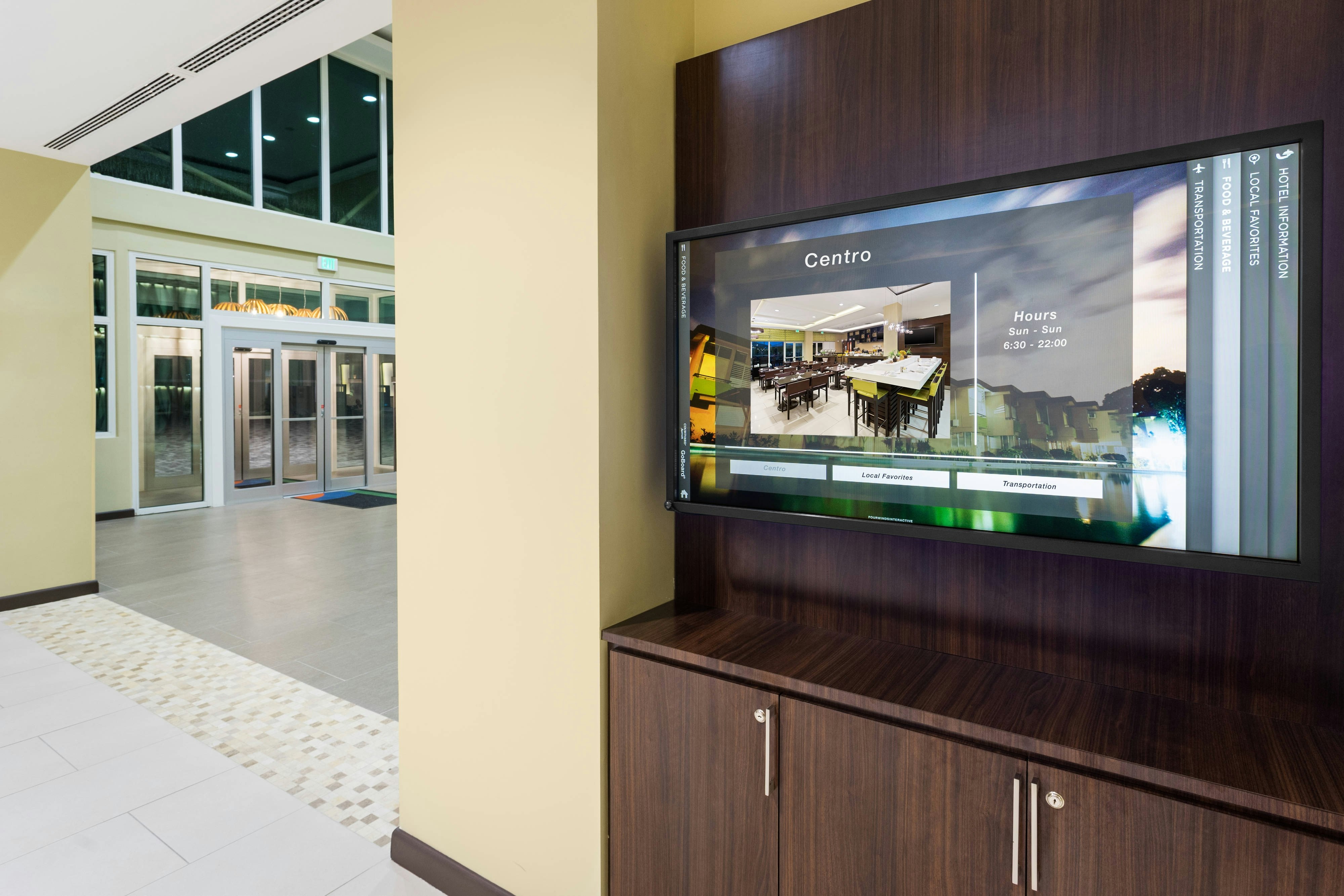 Courtyard By Marriott Kingston Jamaica 10/51