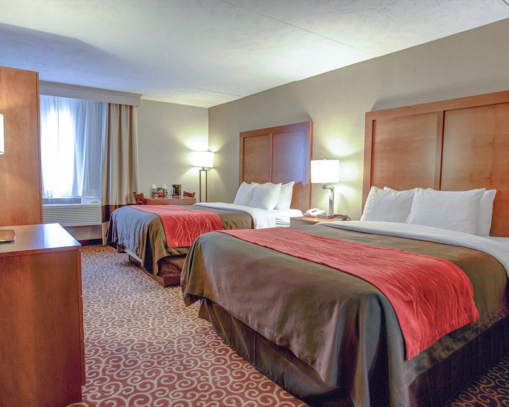 Comfort Inn, Bangor North ME 11/37