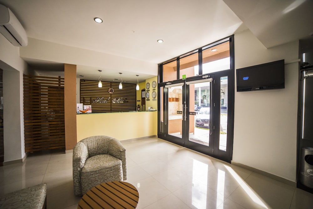 Hotel Marlon 25/30