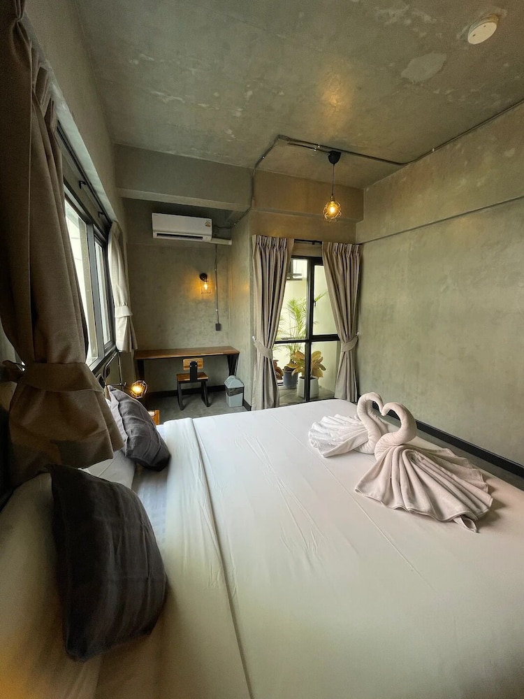Bhiman Inn 16/51