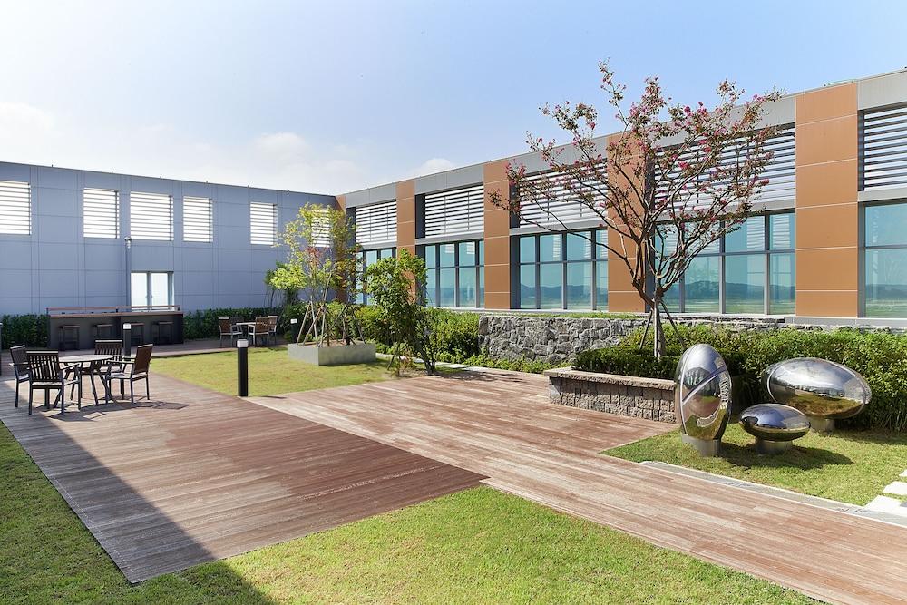 ibis Styles Ambassador Incheon Airport 42/49