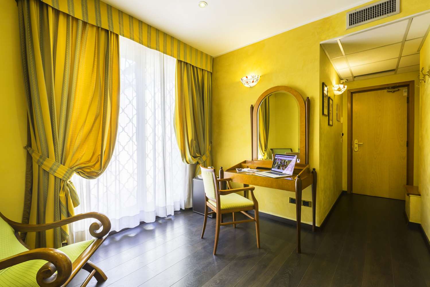 Best Western Hotel Artdeco 48/49