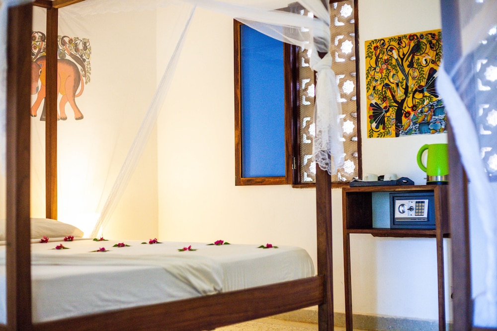 Arthotel Zanzibar 15/50