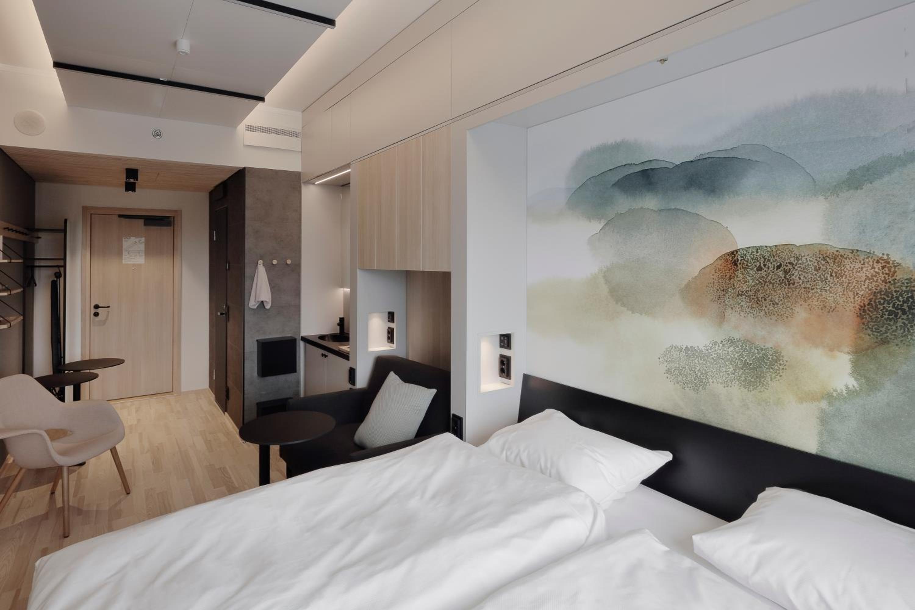 COMFORT, DOUBLE BED