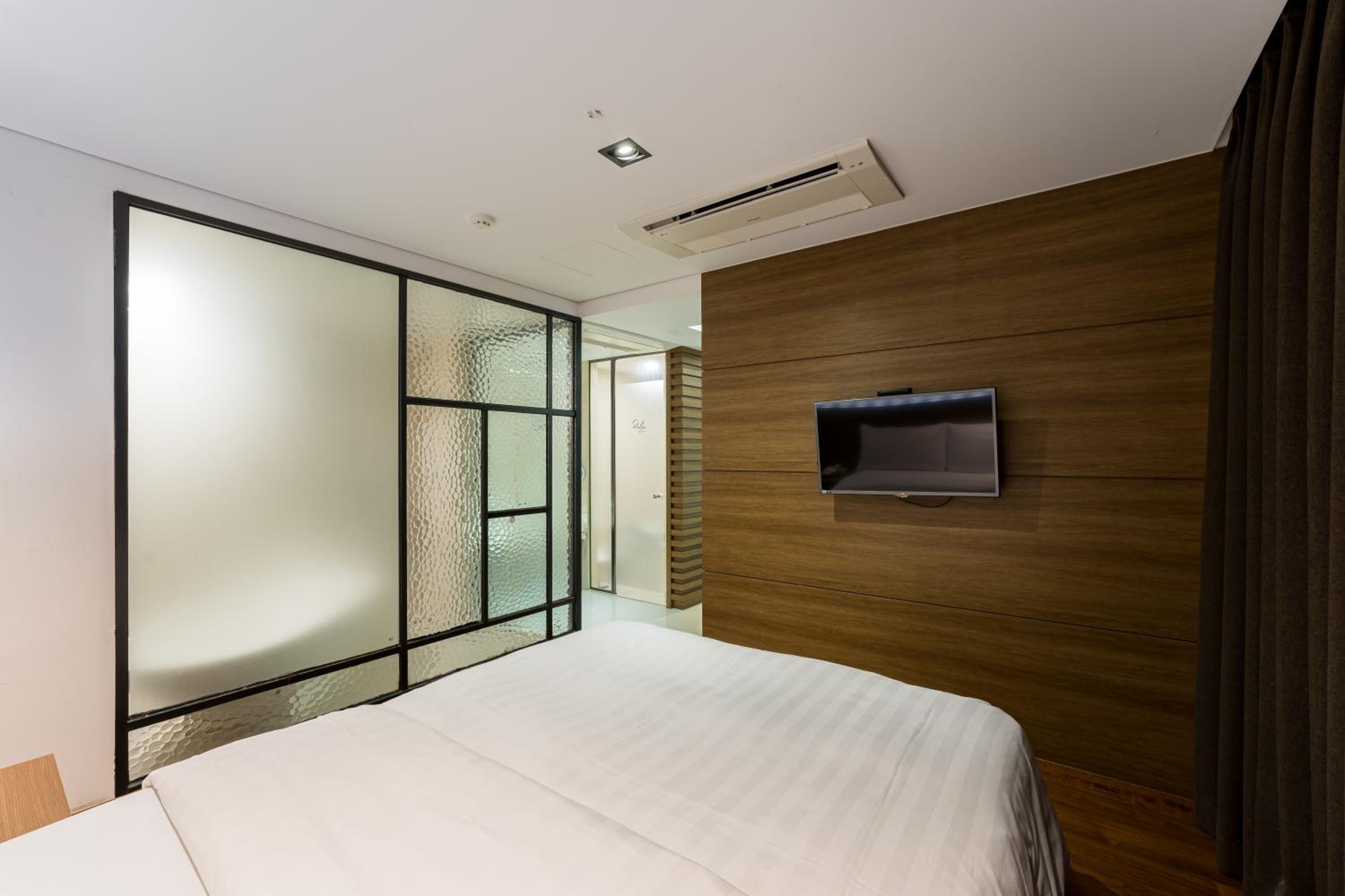 Premier, Double Bed