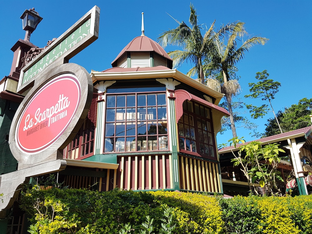 Bridgefield Guest House 1/50