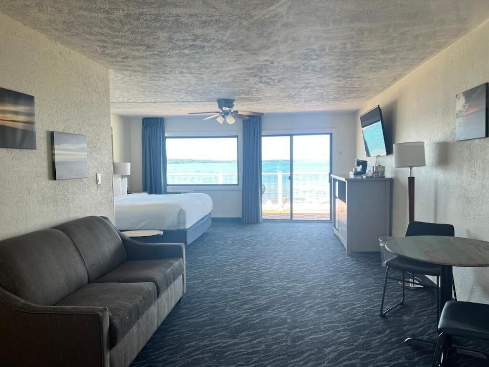 The Beach Haus Resort 31/50