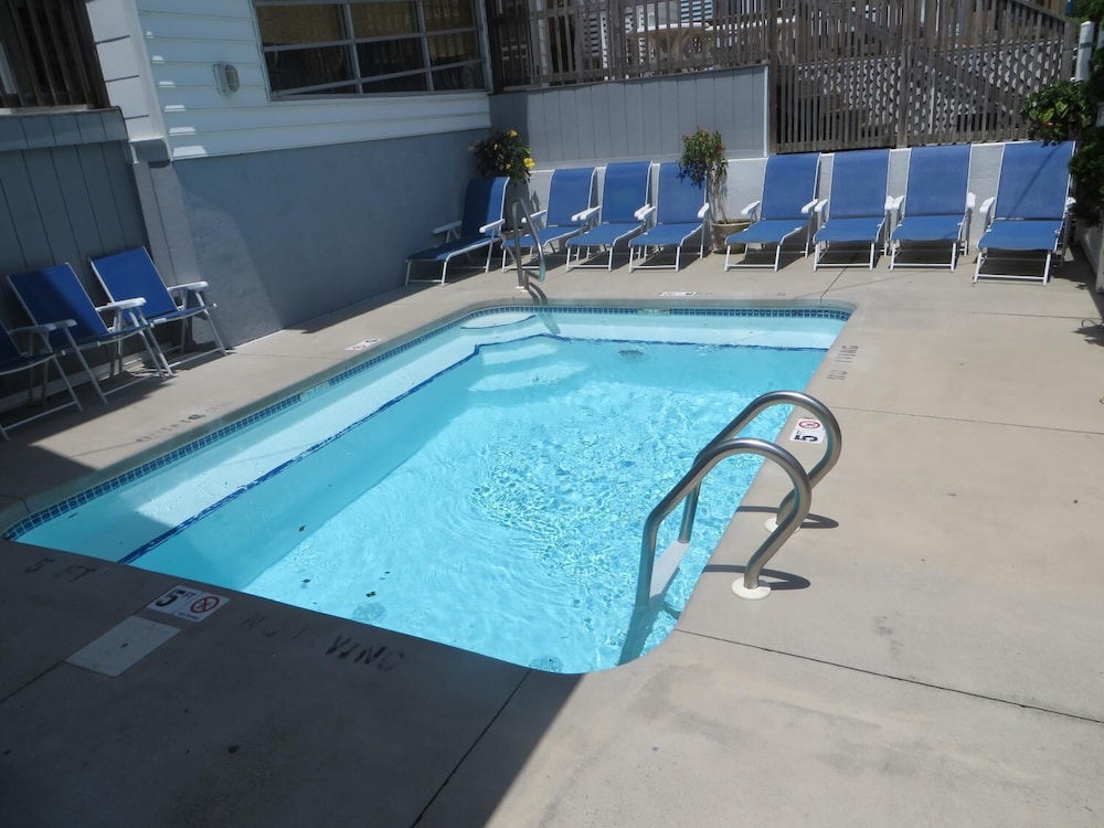 Sea Breeze Inn Ocean City 16/24