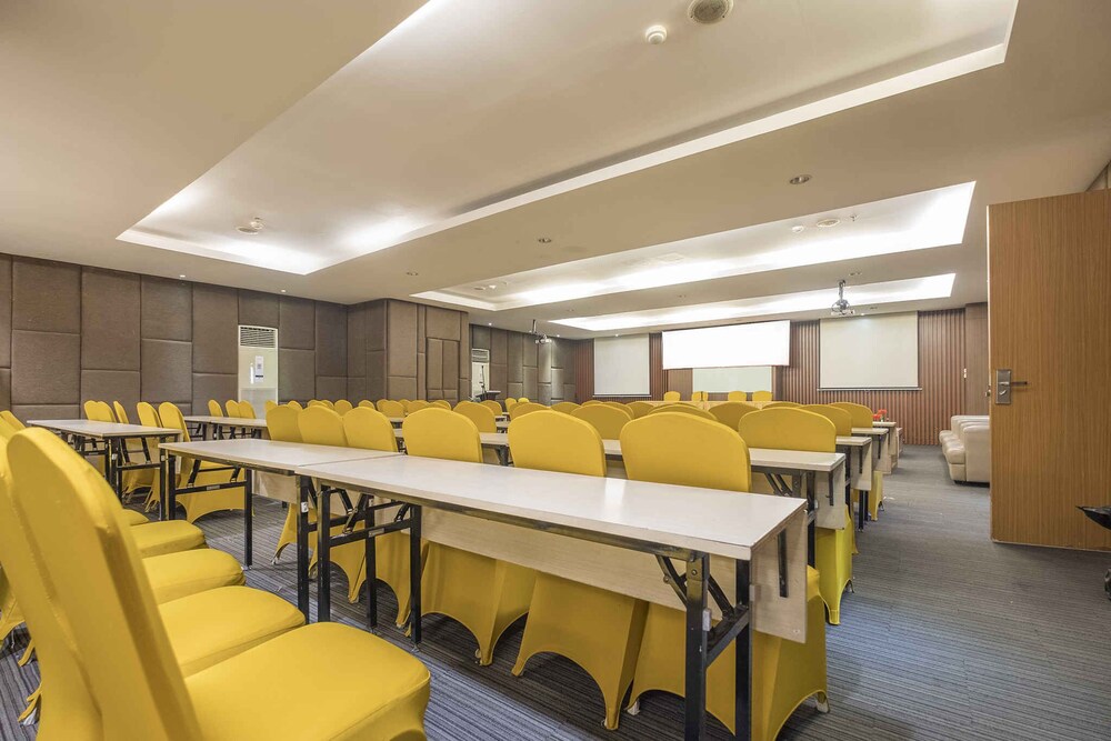 Aswin Hotel 42/46