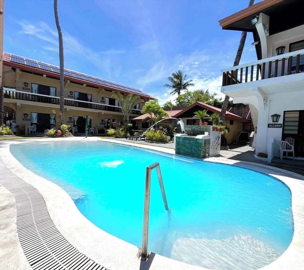 The Coral Beach Club 46/50