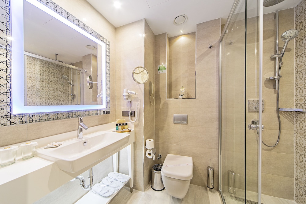Mukarnas Taksim Hotel 13/68