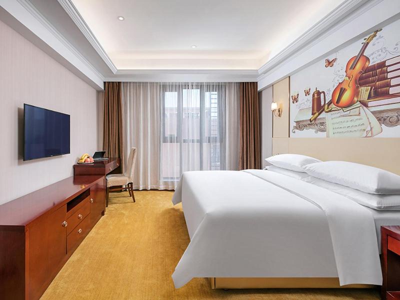 Vienna Hotel (Hangzhou Yuhang Linping) 7/15