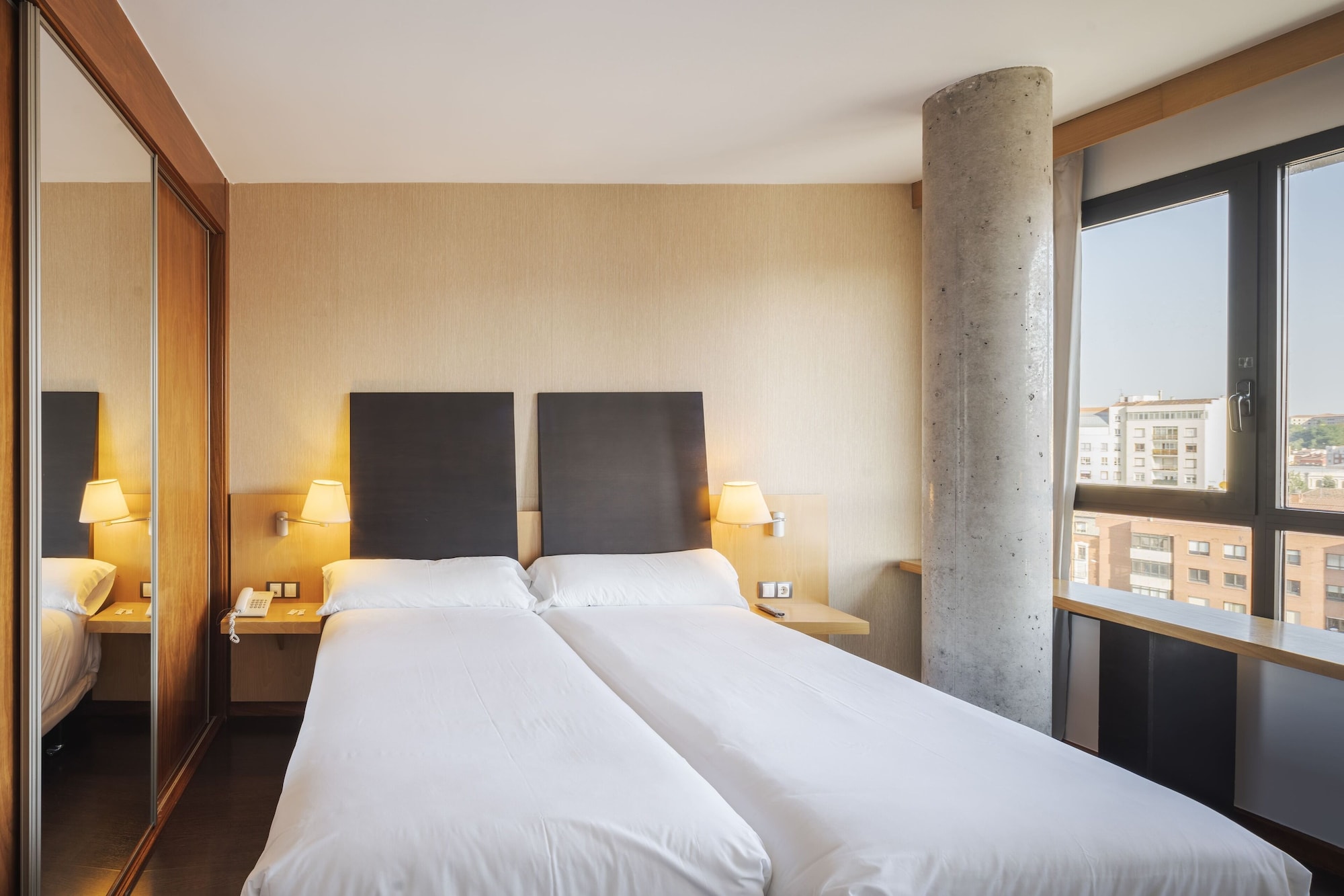 Room, Twin Beds, Cathedral View