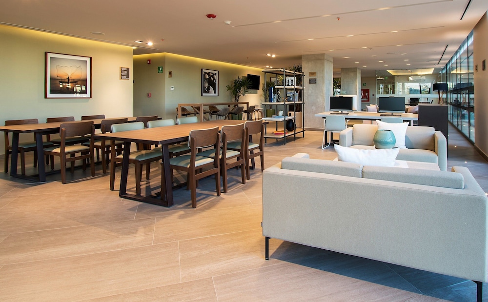 Staybridge Suites Guadalajara Novena 47/77