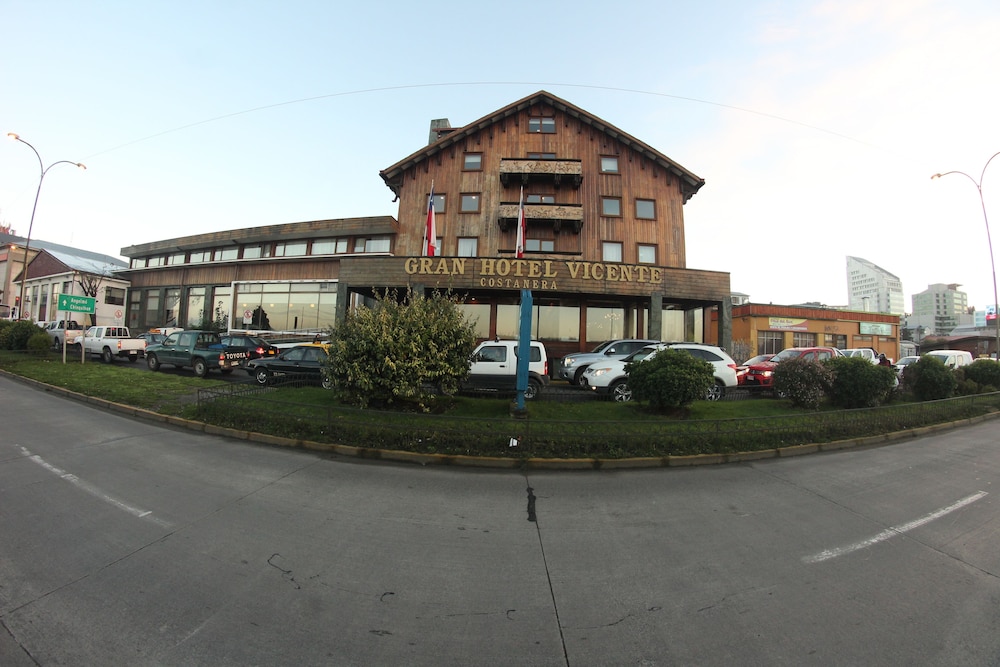 Gran Hotel Vicente Costanera 40/42