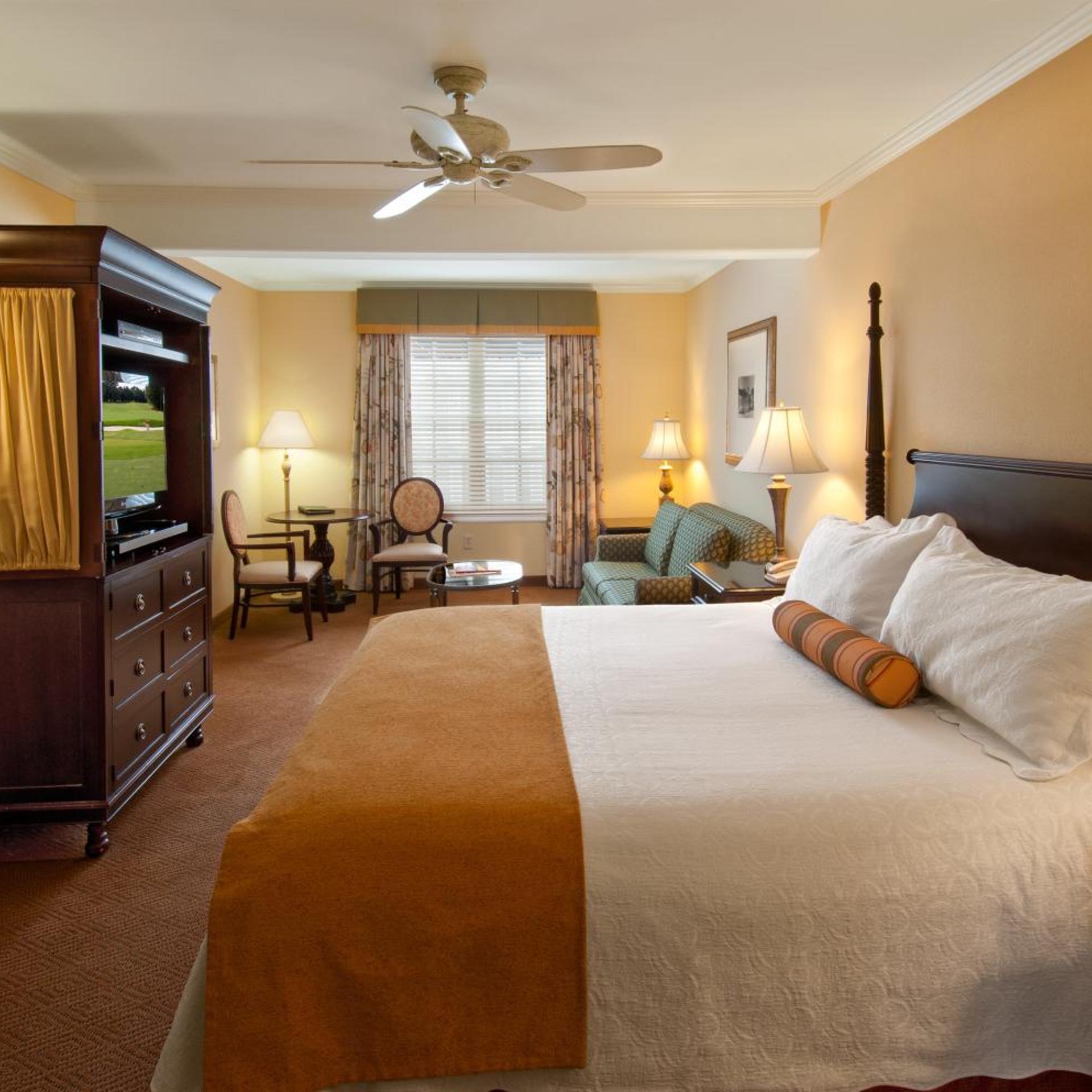 Room, King Bed, Resort View