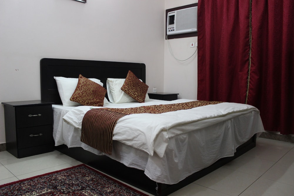 العييري للوحدات السكنية 2(Al Eairy Furnished Apartments Al Bahah 2) 45/61