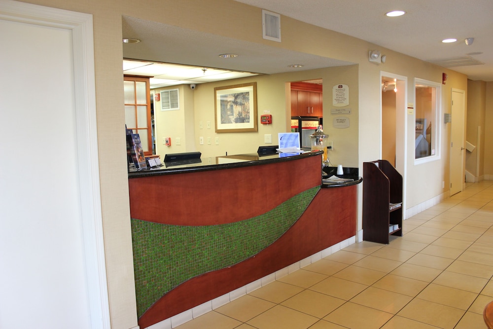 DORAL INN & SUITES MIAMI AIRPORT WEST 2/43