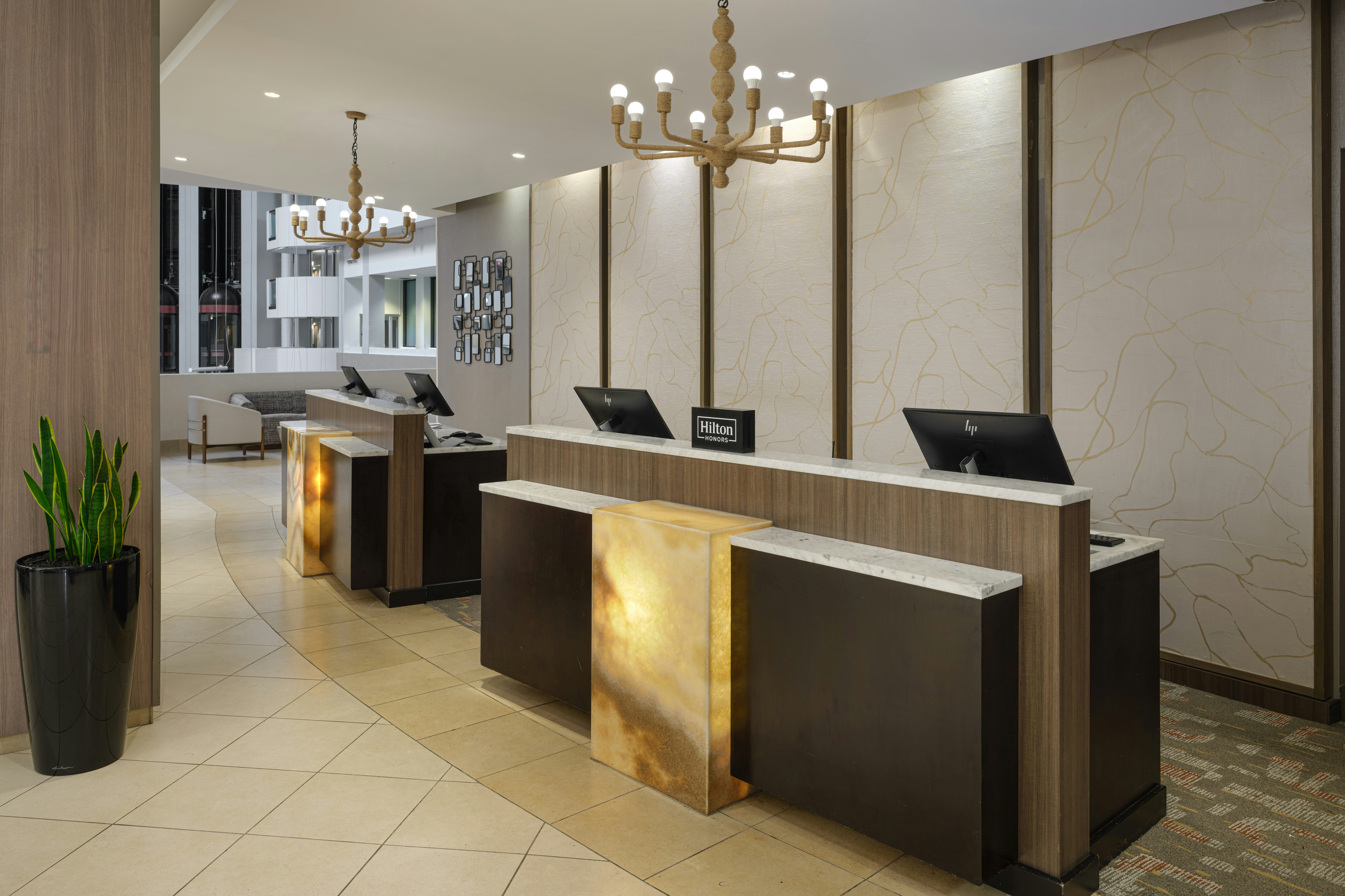 Hilton Washington DC/Rockville Hotel & Executive Meeting Center 8/65