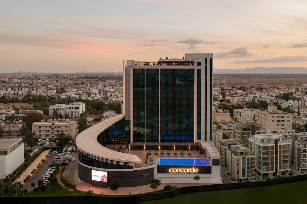 Concorde Tower Hotel and Casino 4/50