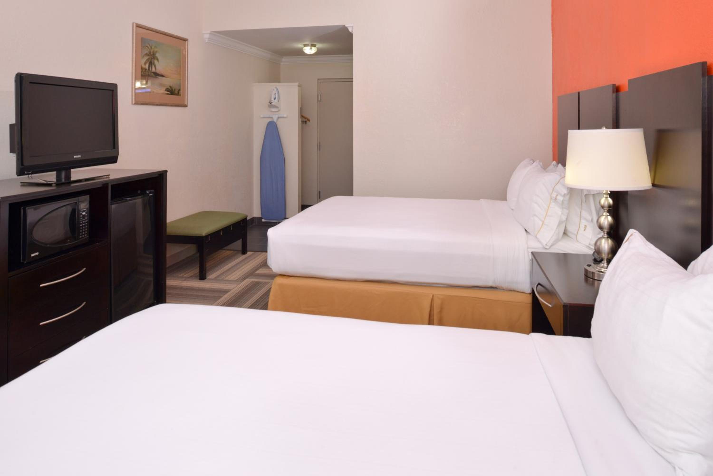 غرفة بسرير مزدوج لذوي الإعاقة، Holiday Inn Express Hotel And Suites Florida City Gateway To Keys 3/7