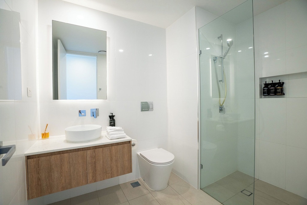 X Kirra Apartment 50/50